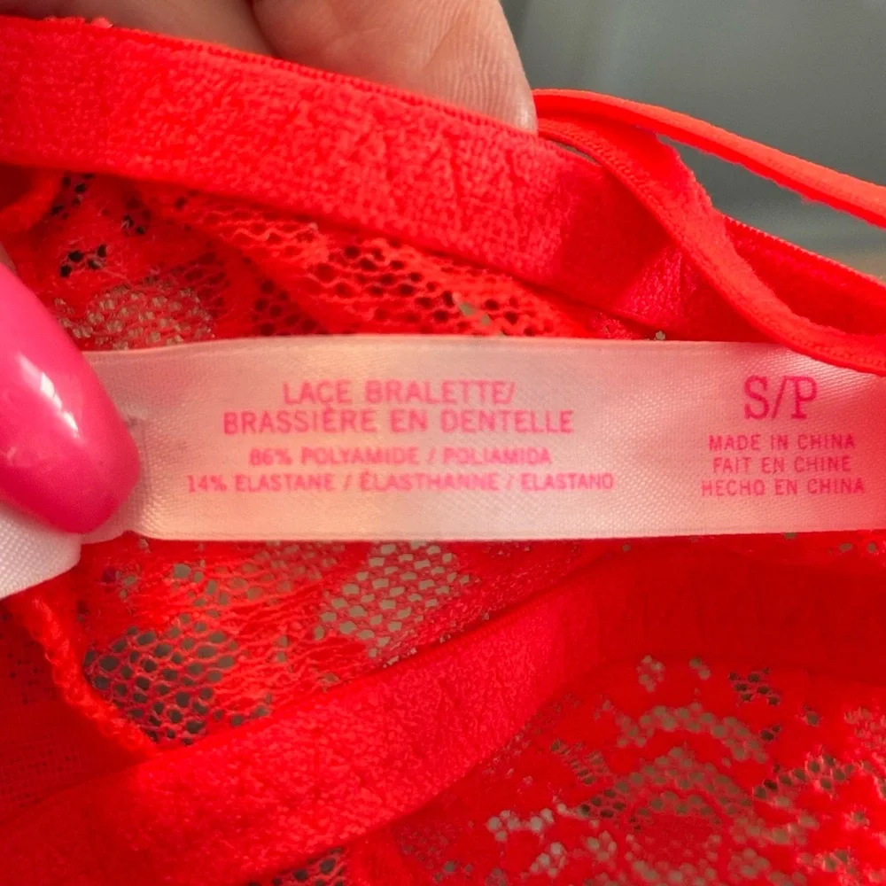 Victoria's Secret PINK Vibrant Orange Lace Push-up Bralatte